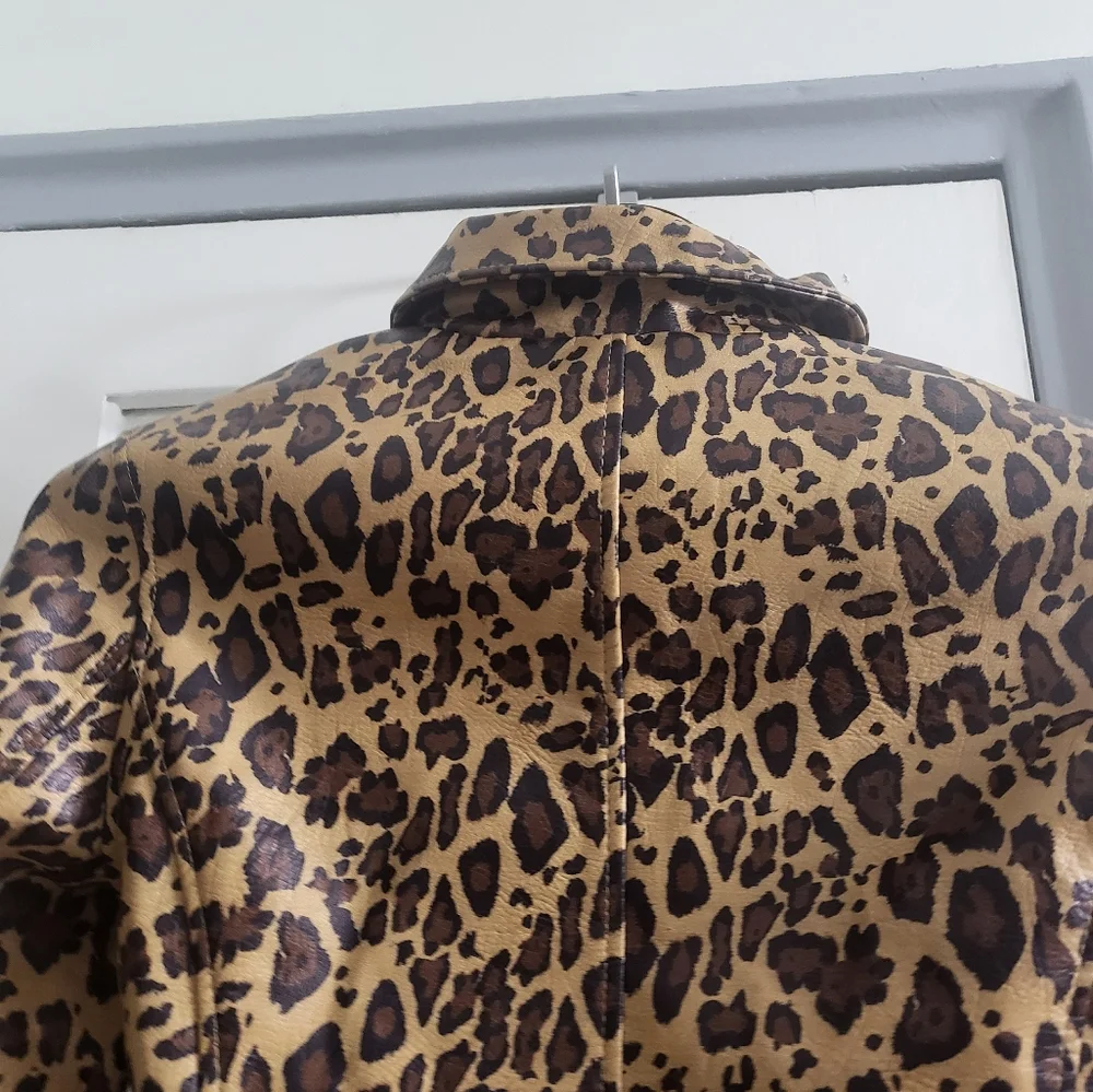 Vigoss vegan leather moto jacket NWT